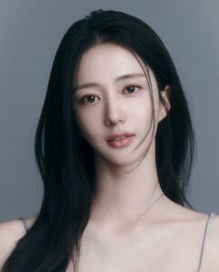 Actress Choi Yeon-cheong HD Instagram Photos and Wallpapers July 2024