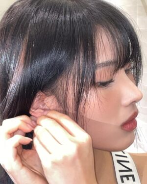 Choi Yun-jin Instagram - Hi 🖤