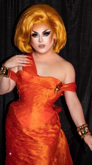Choriza May Instagram - I’m not sure where I am but come see me! Booth 852 😛! @rupaulsdragcon has already been so much fun and it hasn’t even started! 😍