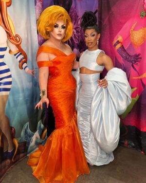 Choriza May Instagram - Day 2 🧡🐚 @rupaulsdragcon

👗 @cherreofficial 
📸 @nickbl.photography 
👩‍🦰 @marcoswigs 
🐚 Vintage Dior
💎 @crownjewels.uke

Face by @theaestheticsdoctor