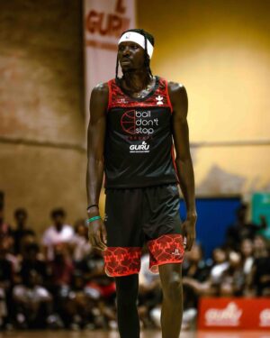 Chris Boucher Instagram - 𝐘𝐞𝐚𝐫 𝟖 𝐋𝐨𝐚𝐝𝐢𝐧𝐠 ⏳⌛️

Another day, another bucket for @slimmduck as he drops 48 points at the @balldontstop 2024 Toronto Pro-Am 🧑‍🍳🏀 

📸 for @everybody.s.uncle @theraptorsinsider
