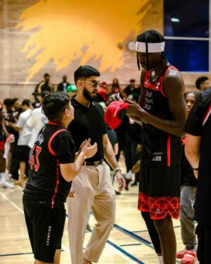 Chris Boucher Instagram - 𝐘𝐞𝐚𝐫 𝟖 𝐋𝐨𝐚𝐝𝐢𝐧𝐠 ⏳⌛️

Another day, another bucket for @slimmduck as he drops 48 points at the @balldontstop 2024 Toronto Pro-Am 🧑‍🍳🏀 

📸 for @everybody.s.uncle @theraptorsinsider