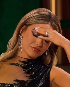 Chrishell Stause Instagram - #SellingSunset Reunion episode is out! 
What are your thoughts?? 
Any questions left? 
Sound off 👀🗣️

#Netflix #NowStreaming