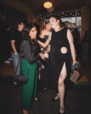 Chrissie Fit Instagram - Candid or posed? We’ll never tell! #CoraBora 

📸: @kilidakid