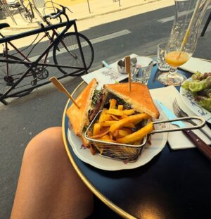 Chrissie Swan Instagram - Drum roll please… herewith are the top ten things I ate over the last month in Europe. It was a tough race but #1 has to be the risotto Milanese and Osso Bucco I had in Milan along with the best Caprese Salad ever (my fave salad) and also a Melanzane Parmigiana I got from a truck stop somewhere outside of Naples… 
I’m back at work today on @thechrissieswanshow and if you’ve been watching my adventures and thinking ‘I’ll have what she’s having!’ I’d be listening if I were you 💋🇮🇹 🇫🇷 🏴󠁧󠁢󠁥󠁮󠁧󠁿 
See you from 2-4 🤗❤️