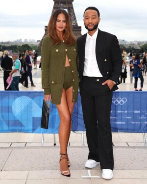 Chrissy Teigen Instagram - opening ceremonies! sure it was a little (a lot) rainy but wowowowowow absolutely epic experience (and got to see a few of my favorite people!)