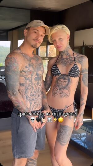 Christian Figueiredo Instagram - • entramos na trend 😜
quem vocês acham que tem mais tattoos?