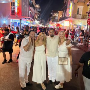 Christian LeBlanc Instagram - When the RED DRESS RUN and DIRTY LINEN NIGHT meet on Bourbon St. THAT’S where you’ll find the Cooneys! OH THE PLACES YOU GO! NEW ORLEANS! Dirty, Joyful, Infuriating, Breathtaking, Terrifying, but, Tennessee was right…everywhere else is Cleveland.
@msjessicacollins #nola @youngandrestlesscbs @acapulcoappletv