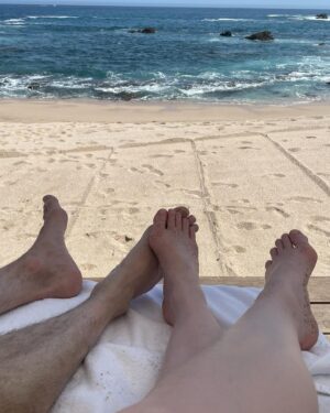 Christina Hendricks Instagram - So that’s why people honeymoon after the wedding. Because it’s the BEST! So relaxing, so beautiful. I had never been to Cabo before and enjoyed every moment. The sea! This resort! The food! @esperanzaauberge #cabo #honeymoon