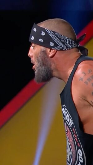 Christopher Lindsey Instagram - @ringofhonor World Champion @m.briscoesr & @korcombat conglomerated & scared off the Undisputed Kingdom during #AEWCollision!