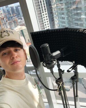 Christopher Vélez Instagram - In the process…🔥