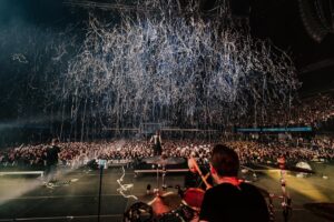 Chuck Comeau  Instagram - Muchas Gracias, Bogotá! 💛💙❤️

So grateful for the extraordinary life we get to have traveling the world, visiting beautiful places and playing music for you. 

I wouldn’t trade it for anything else in the world. 🙏🙏🙏

Colombia, we will be back and it won’t take another 12 years! Gracias for the best night! 🇨🇴🤩🤘

📸: @annaleemedia
