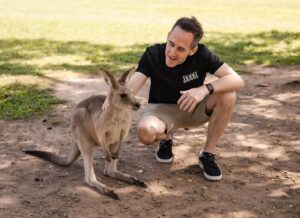 Chuck Comeau  Instagram - Brisbane was wild!! 🦘🐨🇦🇺

Thank you @lonepinekoala for hosting us! It’s always such a special experience! 🙏❤️

📸: @skylerbarberio