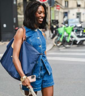 Cindy Miranda Instagram - Spotted in Paris ! ✨

 📸 @luciledafonseca 

#paris #fashion