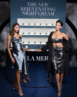 Cindy Sirinya Bishop Instagram - Even at the darkest depths, the sea’s energy is always awake.

Begin your #NightWithLaMer and bring new rejuvenation to the surface while you sleep with NEW Miracle Night Cream.
 
#LaMer #LaMerThailand #MiracleNightCream