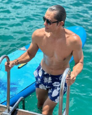 Cindy Sirinya Bishop Instagram - Last days of summer 😎☀️ 

@sevenmarinephuket @seaneryphuket #lastdaysofsummer #sevenmarinephuket #seaneryphuket #phuket #thailand #summer #famillyholiday