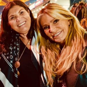 Cinha Jardim Instagram - Concerto Tony Carreira 🙌🏼 @doloresaveiroofficial
