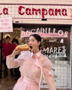 Actress Clara Lee HD Instagram Photos and Wallpapers August 2024