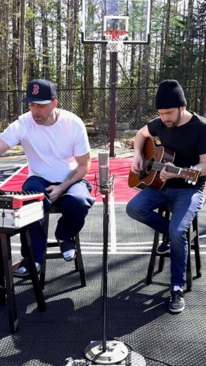 Classified Instagram - Amnesia... Outside.. just a guitar and an mpc! Retrospected style with @ianjanesmusic . Get outside and enjoy that nice weather.. Summer is coming  #amnesia #lukesview