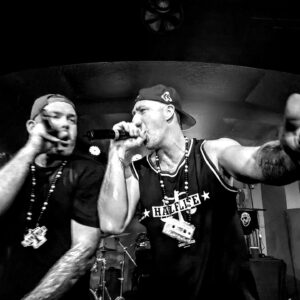 Classified Instagram - Had another great few shows at the @shoreclub.ca in Hubbards NS a few weekends back.. was a hot one.. but one of my favorite weekends so far doing these annual shows... they keep getting better!.. nice warm up for the tour!.. can't wait! Get those tickets now in my bio 

Photos: @belinda.naugler.adams