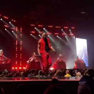 Claudimar Neto Instagram - On the road ……
#girlaloudtour #claudimarneto #tour #theshow #dump