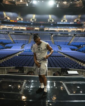 Claudimar Neto Instagram - The O2 the will always have this magical feeling no matter! 
5/5 wow it’s been overwhelming ✨. Thank you #coresmemories #theynotlikeus #notfortheweak #tookalottogethere #girlsaloud #claudimarneto