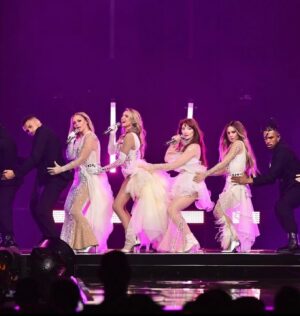 Claudimar Neto Instagram - London O2 always something special ✨
3/5 let’s make it count ….
Core memory’s 
#girlsaloud #o2 #london