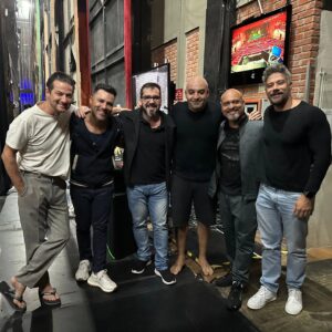 Claudio Galvan Instagram - 🧟‍♂️🧠 O JOVEM FRANKENSTEIN 

Ontem recebemos a visita do talentoso e querido @rodrigosantanna1 na Transilvânia! 

E você? Já garantiu o seu ingresso? Vem que é curta temporada! 😉

Informações no perfil @ojovemfrankenstein!