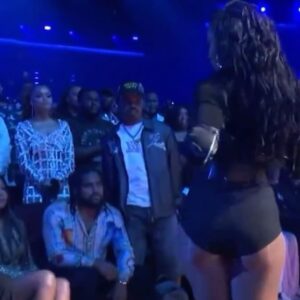 Coco Jones Instagram - Rate my performance last night in the comments 👩🏾‍💻