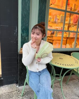 Cocoro Ebino Instagram - まかろーーーーーん💞
#カナダワーホリ　#バンクーバー