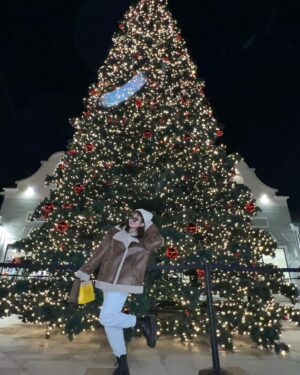 Cocoro Ebino Instagram - クーリスマスが今年もやってくる〜🎄
#canada #christmas  #canadalife