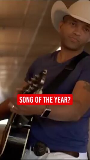 Coffey Anderson Instagram - A MILLION VIEWS ON THE MUSIC VIDEO!?⁠
⁠
Thank you to everyone that's watched the music video to Your New Boyfriend and shame on you to everyone that hasn't 🤣⁠
⁠
Send this to a friend and don't say a word 😂⁠
⁠
#YourNewBoyFriend #FunnySongs #CountryMusic