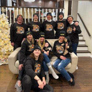 Colton Gobbo Instagram - what’re the chances that i ran into 8 people (plus a baby & a dog) wearing the SAME sweater?!
pretty high actually, my mom bought them all.
the season 2 premiere of @sonofacritchtv is streaming now on @cbcgem!
unbelievably proud of everyone involved. there’s some exciting stuff in store! 📻💛
#SOAC2