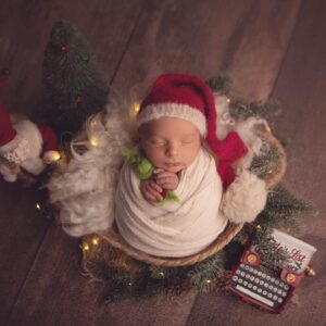 Colton Gobbo Instagram - the highlight of 2022! 💙
@shelbygobbo and @spenyrandybrown brought this handsome fella into the world 8 weeks ago. it’s hard to believe he’s already saying things like “I wanna be an actor!” and “You’re my favourite uncle!”. he’s very advanced.
#Stratton #StratManFighterOfTheNightMan