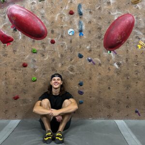 Colton Gobbo Instagram - i’m sure this would be easier if i was an earthbender? maybe i’ll get it by 23.
21 was a killer year. i’m grateful to be going into 22 with so many incredible people in my life! 🐣
#StillKickin #V22 #TheBoulderIsConflicted