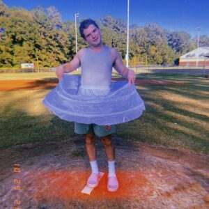 Colton Ryan Instagram - 8 out of 10

Happy New Year!