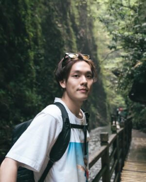 Copter Panuwat Kerdthongtavee Instagram - เธอต้องพูดว่า Backpack พูด Backpack พูด Backpack… 
ดังขึ้นอีก… ดังขึ้นอีก… ดังขึ้นอีก… ดังขึ้นอีก…