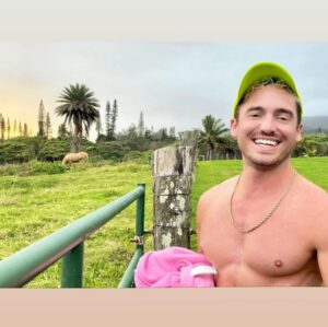 Cory Lee Instagram - #happycory #hawaii #maui #sunstet