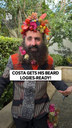 Costa Georgiadis Instagram - Presenting Costa’s 2024 Logies look! 
 
#GardeningAustralia and #GardeningAustraliaJr may not have won big at the #LogieAwards last night, but @costasworld definitely won our hearts 💚
 
Watch ‘til the end for the full fit check!