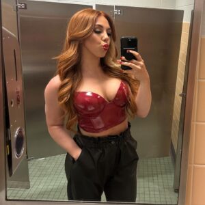 Courtney Stewart Instagram - SmackDawn? Wait, no, let me try again! 

💄: @bfabulous1