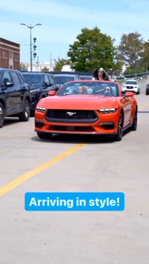 Courtney Stewart Instagram - Looks like the trio of @wwe_alba, @isla_dawn and @bdavenportwwe are up to no good ahead of #SmackDown 👀