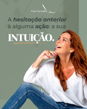 Cris Carvalho Instagram - Muitas vezes, a intuição se apresenta como uma sensação física – um frio na barriga, um arrepio, um súbito sentimento de certeza ou dúvida. 🤔

Mas o que essas sensações querem te dizer?

Presta atenção a esses sinais e aprenda a decodificá-los! 👀

Perceba o que vibra no seu coração naquele momento! ⭐️

👉🏻 Entenda que a quietude dentro de si será a sua MAIOR aliada para vivenciar momentos, que muitas vezes podem ser conflituosos.

🔸 Eu sempre digo isso aos meus mentorados:

“A sua intuição é aquela hesitação anterior à alguma ação. É um sinal de que você não controla o que se passa à sua volta, mas pode controlar a si mesmo e gerir as suas emoções”.

Ao aprender a ouvir e confiar na sua intuição, você estará se conectando com uma sabedoria profunda e pessoal: com histórias, bagagens e aprendizados passados. 💪🏻

Uma semana cheia de INTUIÇÃO para si! ✨
.
.
.
.
.
#intuicao #gestaoemocional #mentepositiva #eufacoacontecer #pnlpractioner #pnlcoaching