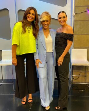 Cristina Pardo Instagram - Última fotojueves de la temporada. 
(El traje, tan bonito, es de nuestra @tamara_falco para @pedrodelhierro_official).