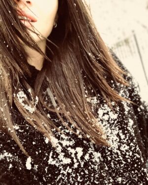 Crystal Reed Instagram - ❄️ I’m ridiculously happy ❄️