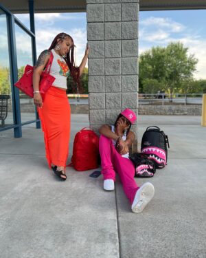 Curlyhead Monty Instagram - 😍🥰 We gO tG ReAL BAd Bags 😂 @sprayground
