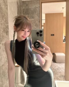 Actress Cyndi Wang HD Instagram Photos and Wallpapers August 2024