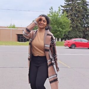 Cynthia Vinolin Instagram - Back to Toronto ❣️

Aasa Kooda ❣️✨

Choreography @anu_viswa 🔥
@abhyankkar @preity_mukhundhan @smriti_ekaa 
@thinkmusicofficial 

🔥🔥🔥
#cynthiavinolin #love #dance #happiness #peace #toronto #canada🇨🇦