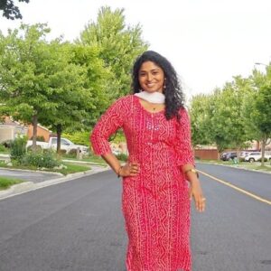 Cynthia Vinolin Instagram - 😍🔥❣️
Fabrics of India 
✨
*Bandhini* - These beautiful patterns are done by binding small knots and dyeing them in different colours...
✨ Amma's Favorite 

#cynthiavinolin #love #positivity #peace #happiness #canada🇨🇦 #toronto #dance #outfitoftheday