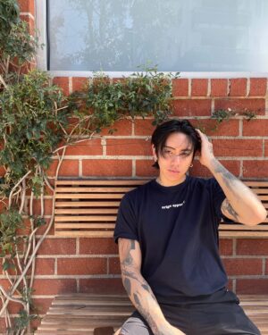 DPR IAN Instagram - Finally coming back to myself… it feels familiar and foreign as always. I never get use to it but I still try fighting through it in the hopes that I don’t destroy myself time and time. It’s painful but when I resurface and everything comes back I remember the things that make it worth it.  #dreamers #thankyou #dpr #어질어질 #uzuz  #letsgo