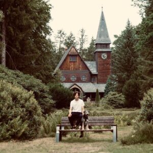 Daan Lennard Liebrenz Instagram - Look where I have been today - at Winden Church!
#dark #winden #darknetflix #netflix #mikkel #itsgettingdark #daanlennardliebrenz